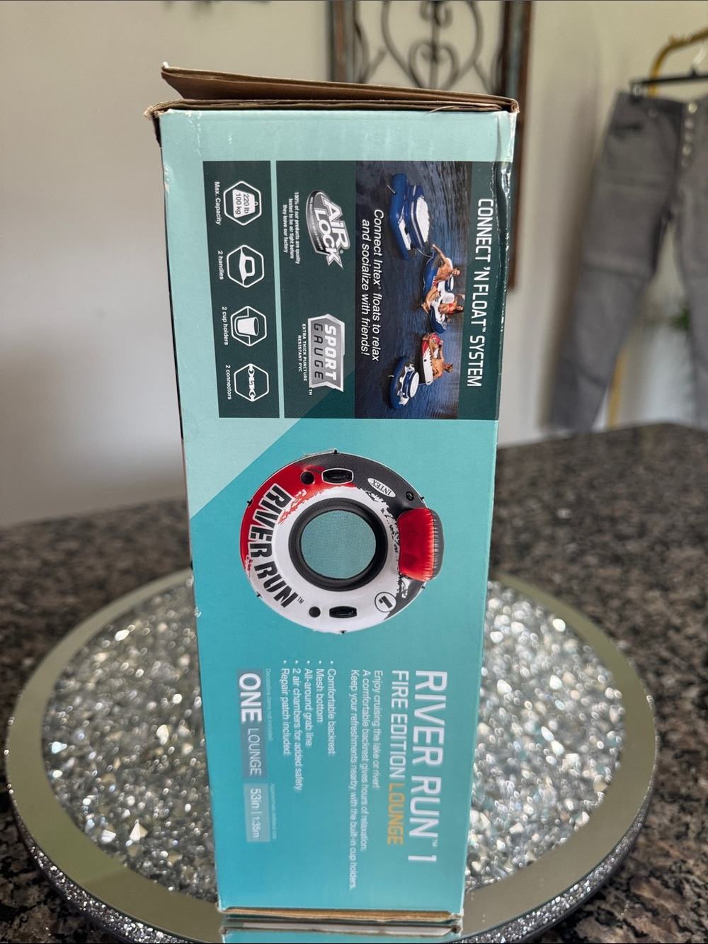 Intex River Run Swim Lounge – Red and White NEW - Picture 7 of 9